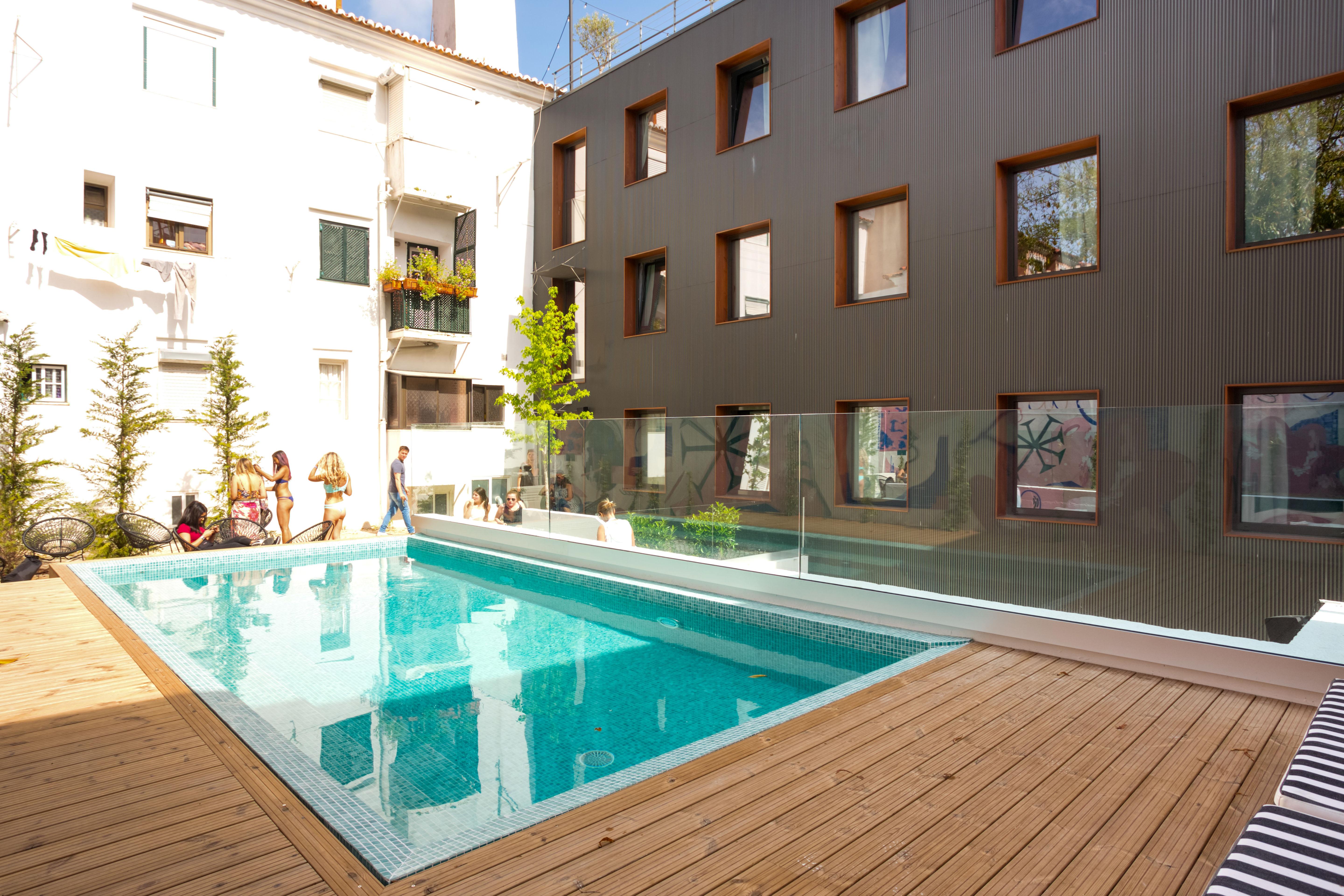 Hostel Selina Secret Garden Lissabon
