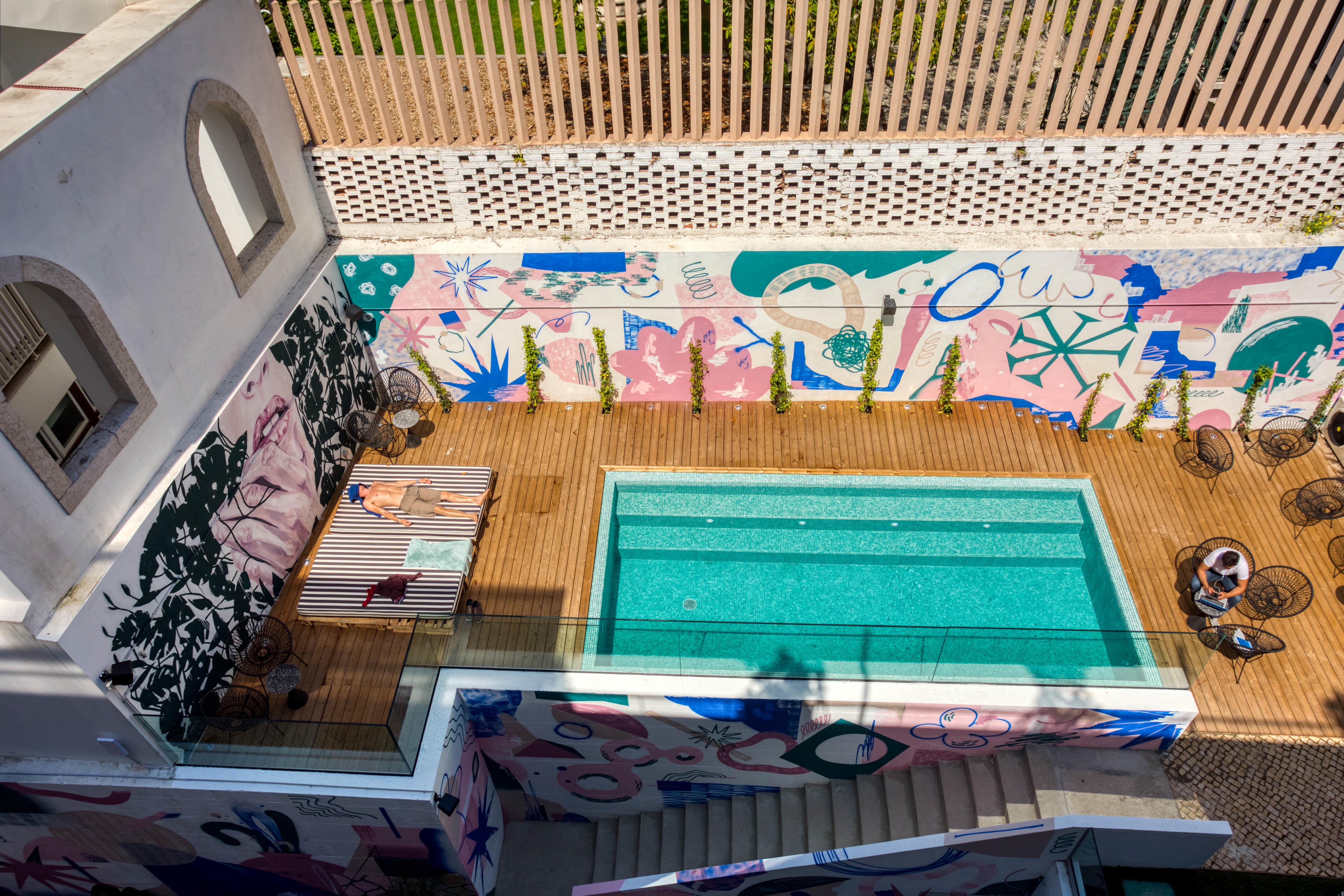 Hostel Selina Secret Garden Lissabon